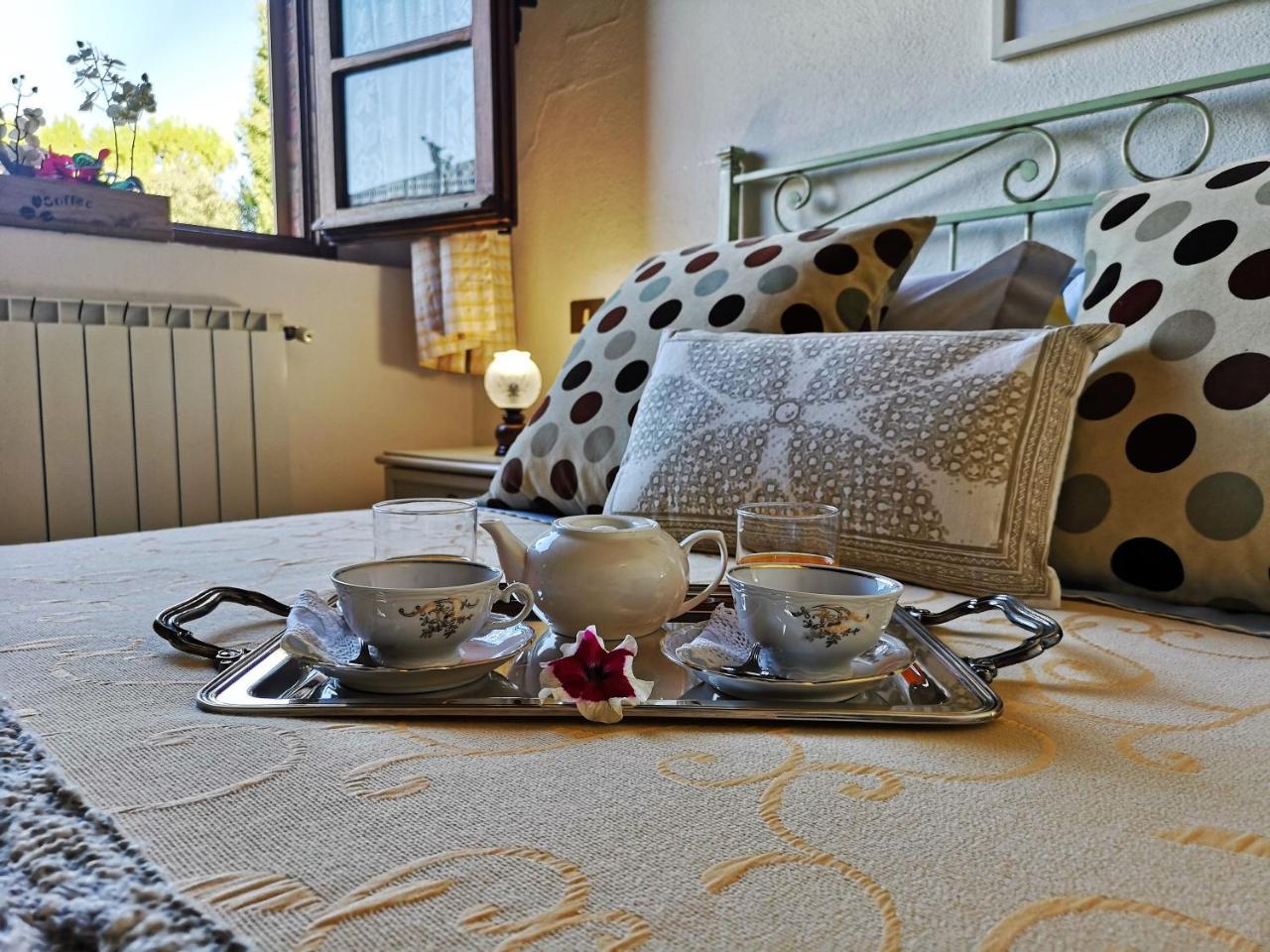 Agriturismo Palazzo Conti - B Pienza Esterno foto